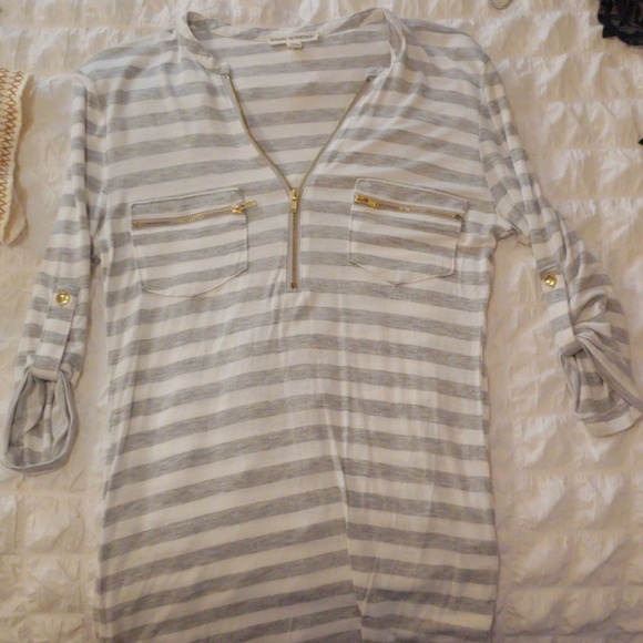 Top - Picture 1 of 3